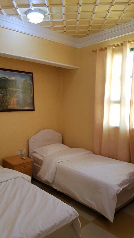 Al Majd Hotel ‘Ibrī Exteriér fotografie